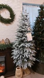 Заснеженная елка на ножке «Иветта» (Литая хвоя) 240 см / 2,4 м