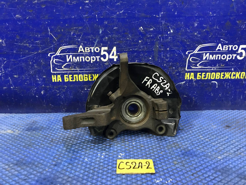 Ступица передняя правая MITSUBISHI LANCER 2002