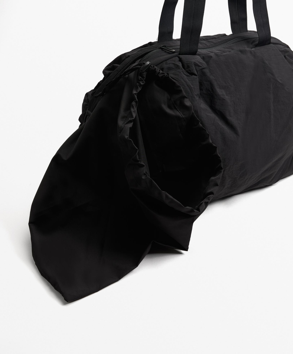 Oysho Спортивная сумка со сборками, черный