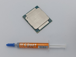 Процессор Intel Xeon E5-2640 v3