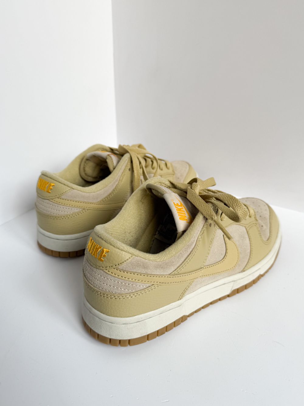 Кожаные кроссовки Nike, 37,5