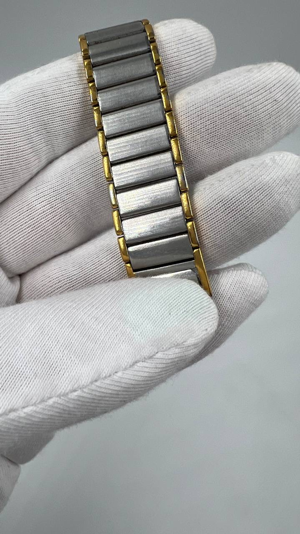 Часы Yves Saint Laurent