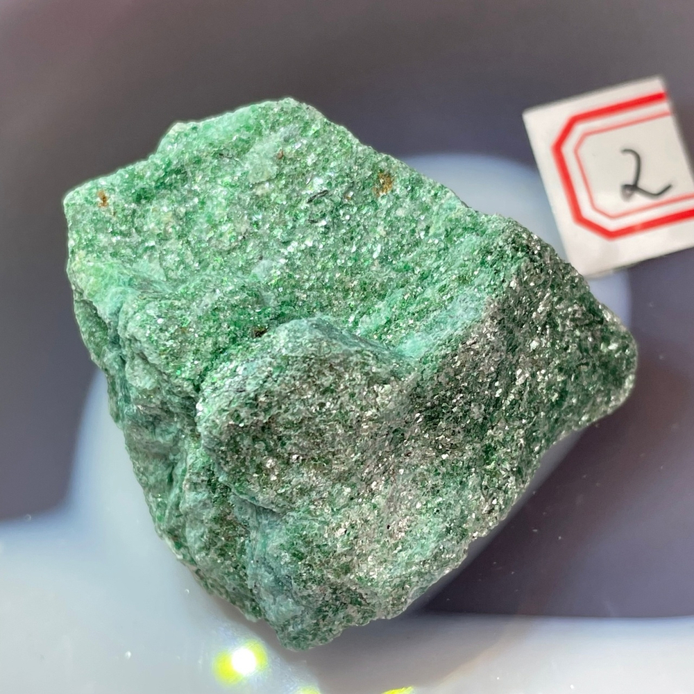 28976 Фуксит необработанный 40-45мм-32