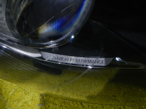 Битая Фара правая Mercedes E W213 (2016-2021) LED