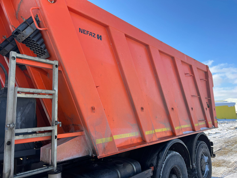 КамАЗ 6520 6x4 Самосвал 6520-3026041-53 (Дизельный, 11,8 л, 400 л.с., МТ)