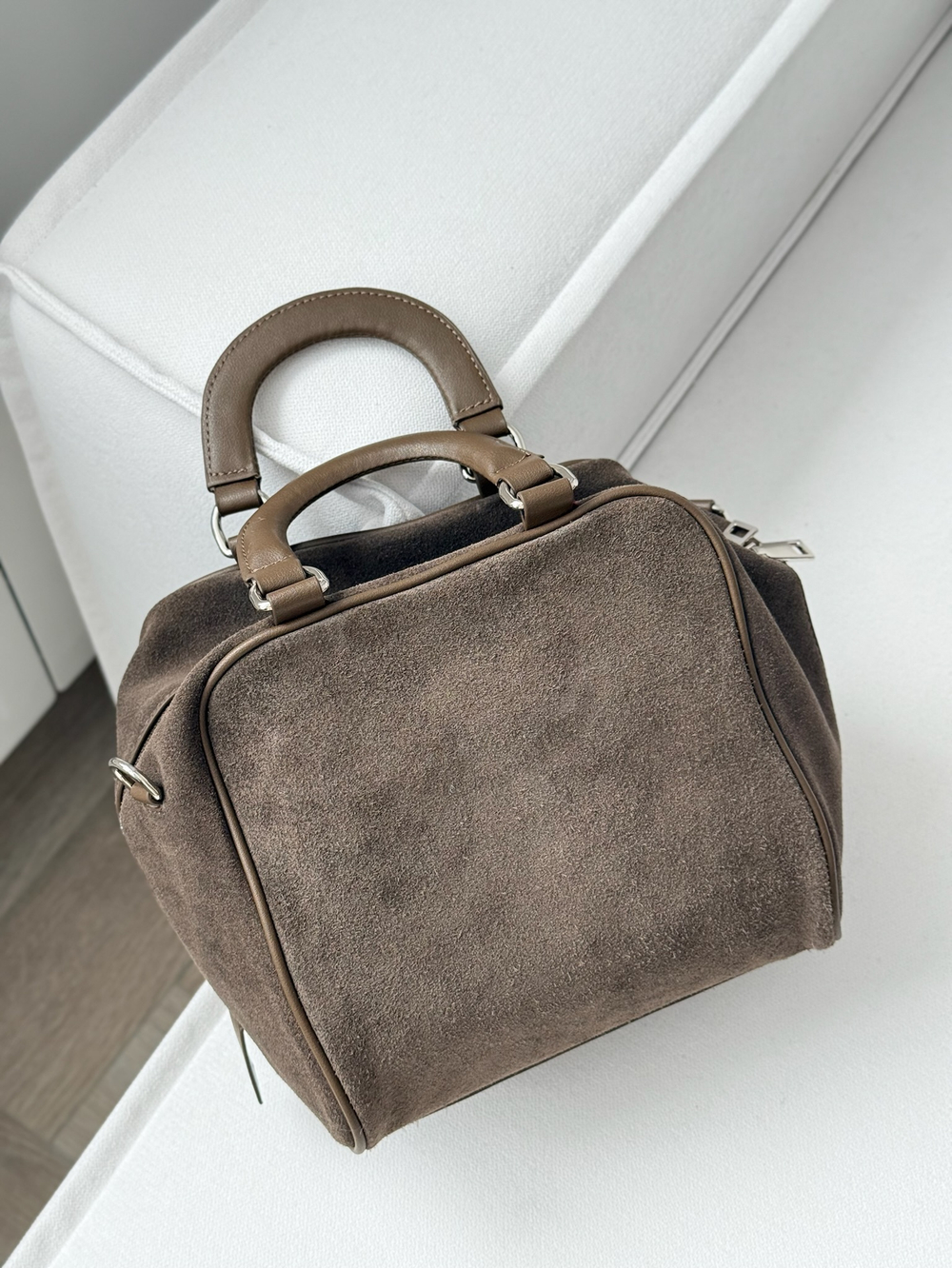 Сумка из натуральной замши