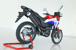 Мотоцикл Honda CRF190 L триколор