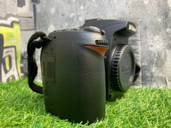 Nikon D90 (15.900 кадров) Покупка/Продажа