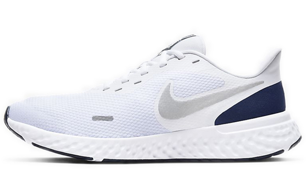 Кроссовки Nike Revolution 5