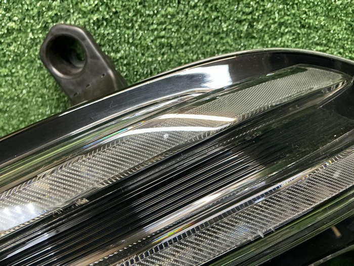 ДХО левый Zeekr 001 (2021-н.в.) LED