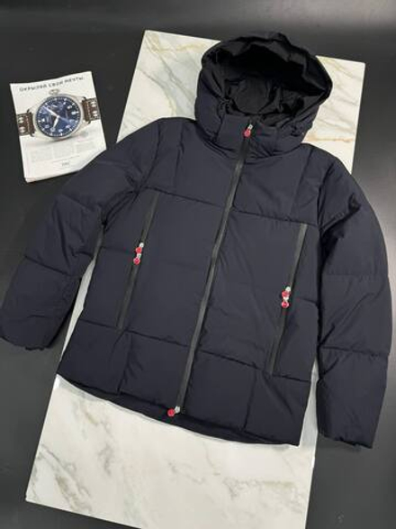 Пуховик Kiton