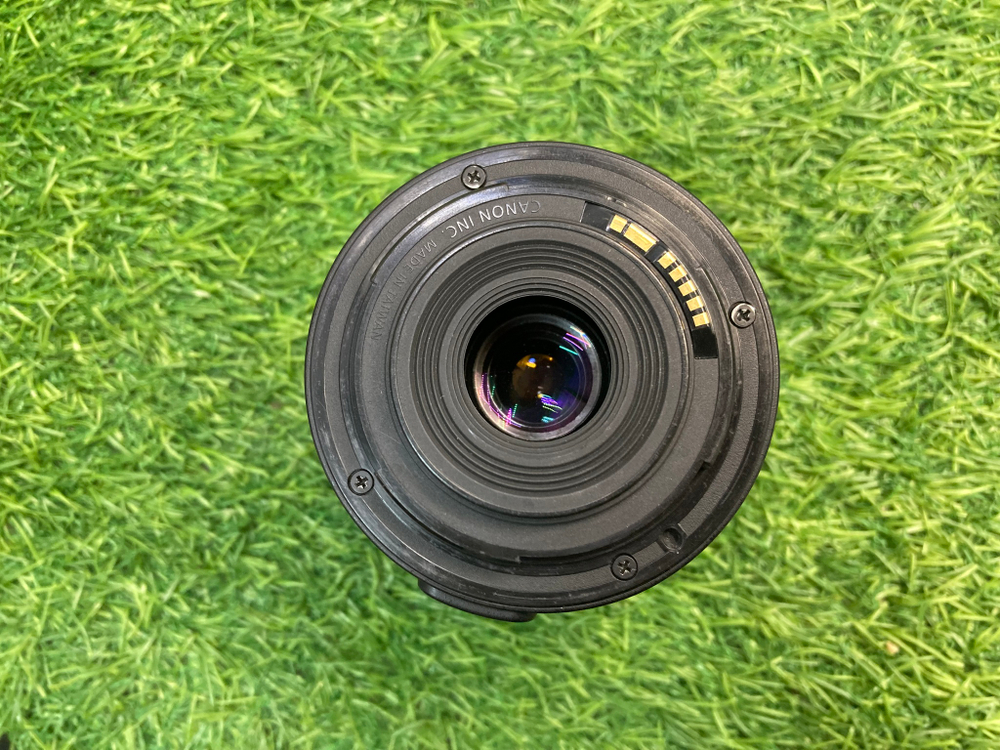 Canon 1100D Kit 18-55mm III 39.000 кадров