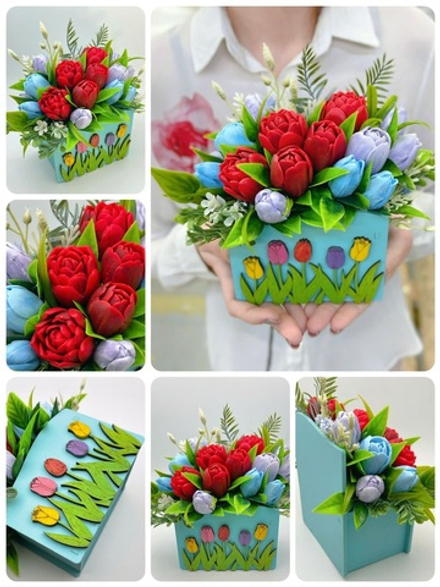 Букет из мыла "Море тюльпанов, бирюзовый бокс"