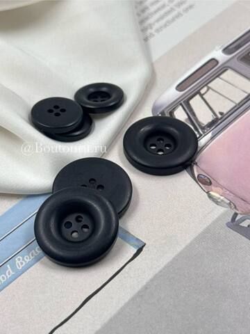 Пуговицы на прокол черные объемные