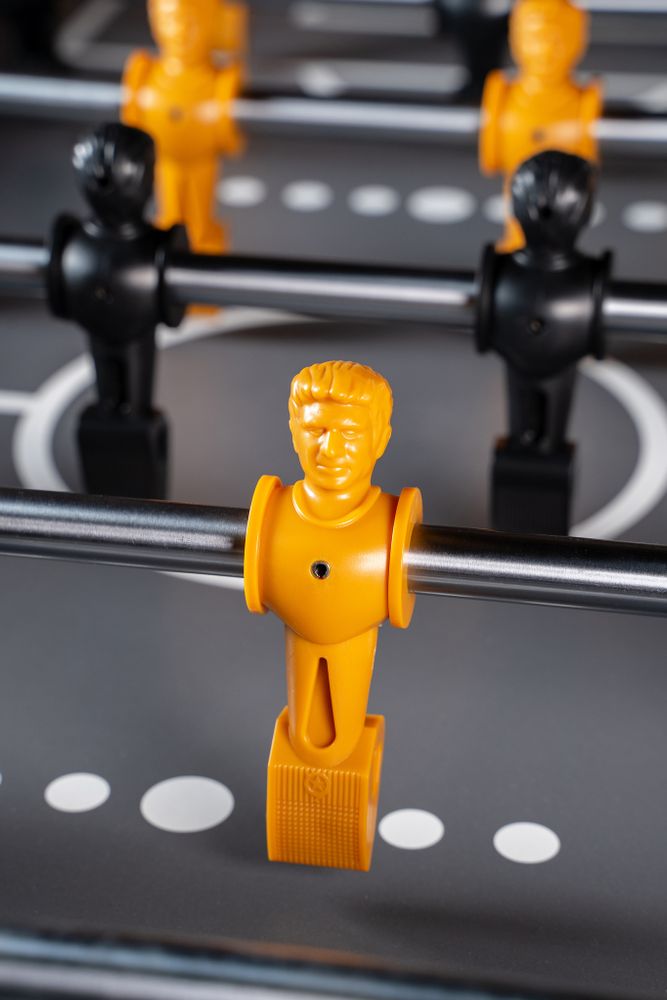 Игровой стол - футбол &quot;Eiffel&quot; (151х75,5х90см) коричнево-черный