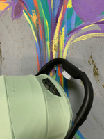 Коляска детская MOWBaby "LIME" MB100 Mint