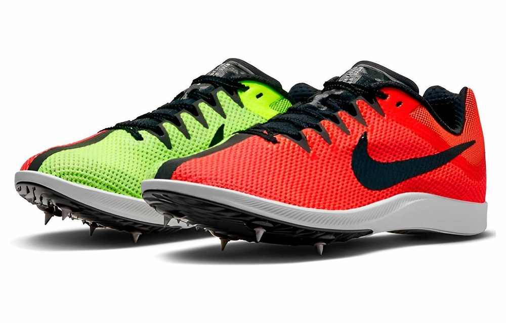 Кроссовки Nike Distance D11