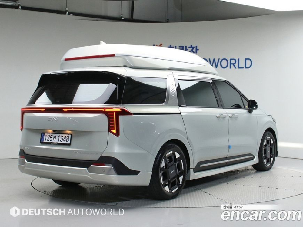 Kia The New Carnival (Sedona) 4 Generation Бензин 9-и местный High Limousine (특장업체) (02.2024)