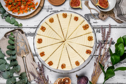 Торт морковный Керрот кейк БЕНЬЕ (1440гр/12порций)