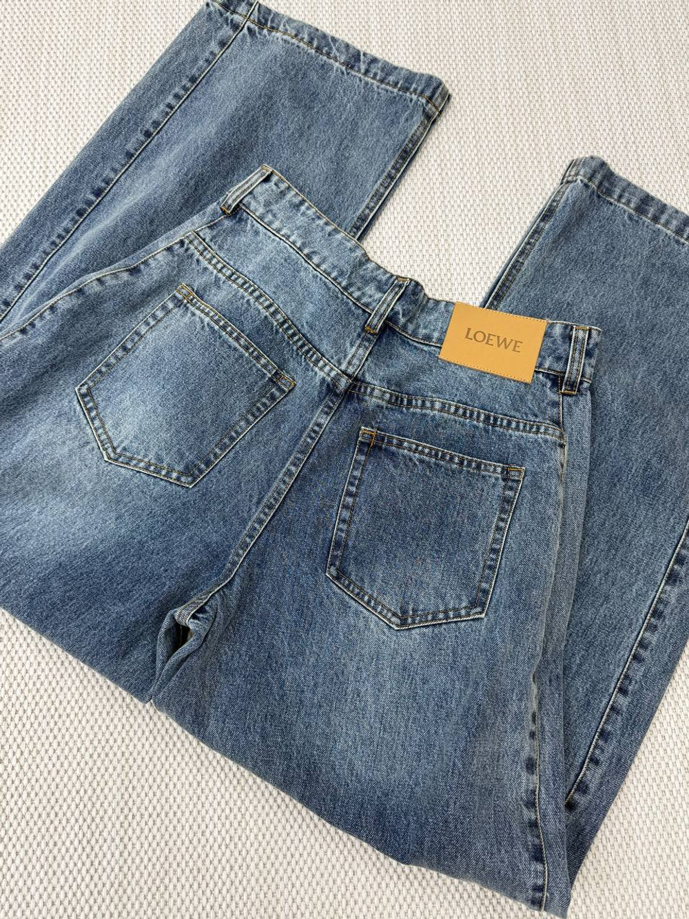 Джинсы Loewe