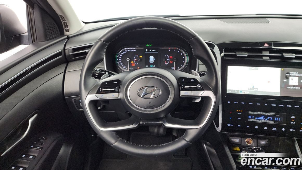 Hyundai Tucson (NX4) Бензин 1.6 Turbo 4WD (01.2023)