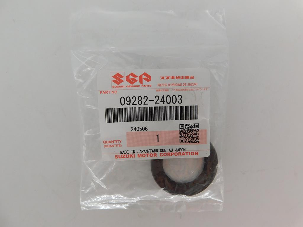 Сальник коленвала нижний Suzuki DF90 DF100 DF115 DF140 DF150 DF175 DF200 DF225 DF250 DF300 09282-240