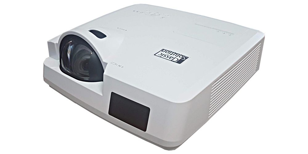 Проектор Classic Solution CS-770UST короткофокусный