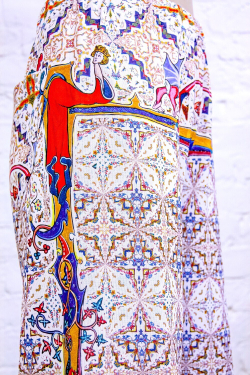 Комплект (зип худи и брюки) "Лабиринт", по мотивам Псалтири Латтрелла (Luttrell Psalter) и средневековых буквиц