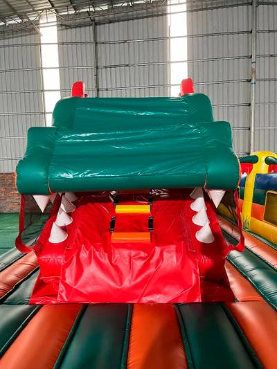 Коммерческий надувной батут "Змей Горыныч 3"  3 модуля 18*10*9 м