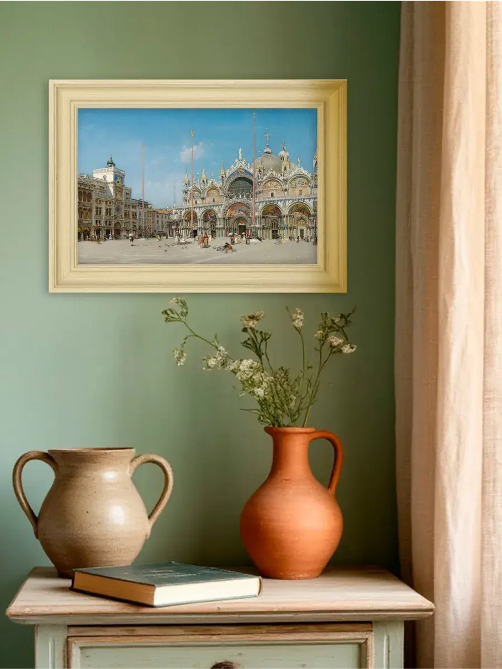 Картина настенная интерьерная в раме