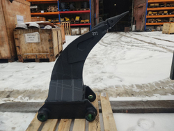 Клык (рыхлитель) Liugong 777