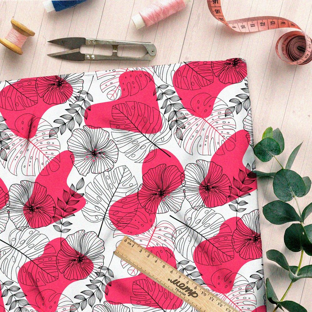 Ткань шелк Армани листья и розовые пятна на белом фоне