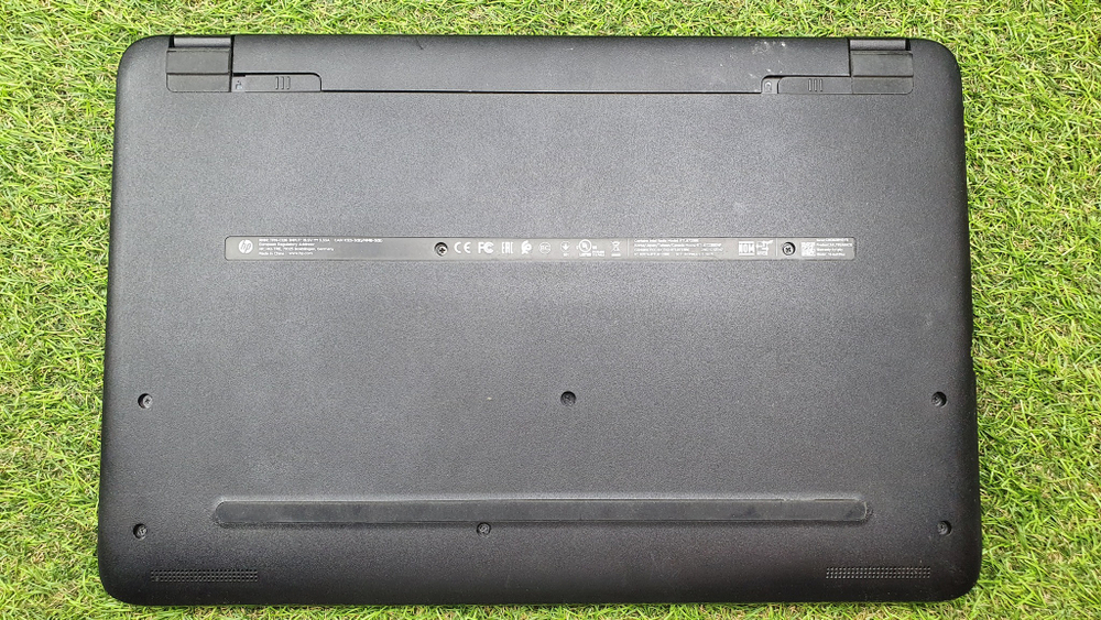 Ноутбук HP A8-7/8 Gb/R5 M330 покупка/продажа