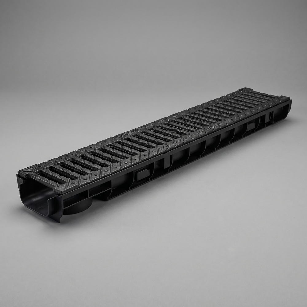 Комплект водоотводный Gidrolica Standart DN100: пластиковый лоток ЛВ-10.14,5.08 + чугунная щелевая решетка РВ-10.13,6.50, кл. C250