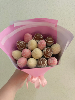 Букет из клубники в шоколаде