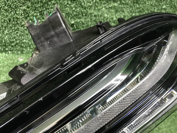 ДХО левый Zeekr 001 (2021-н.в.) LED