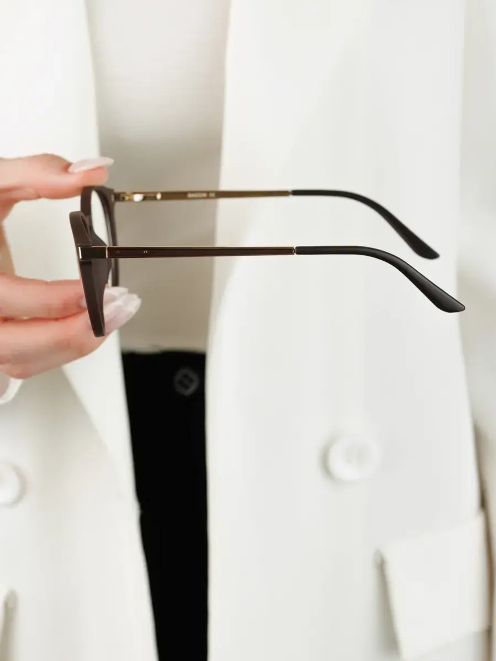 Модная пластиковая оправа для очков зрения