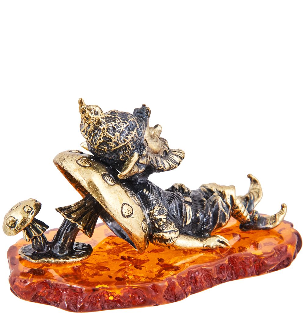 Народные промыслы AM-3647 Фигурка «Гном Бардзуки Бутримас» (латунь, янтарь)