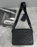 Сумка-мессенджер Louis Vuitton