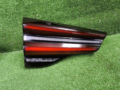 Фонарь левый внутренний BMW X3 G01 (2021-н.в.)