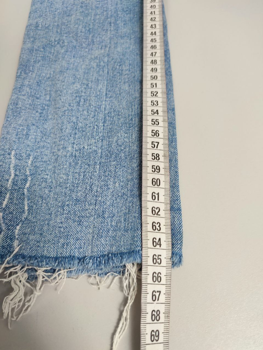 Джинсы Zara светлые 42 размер