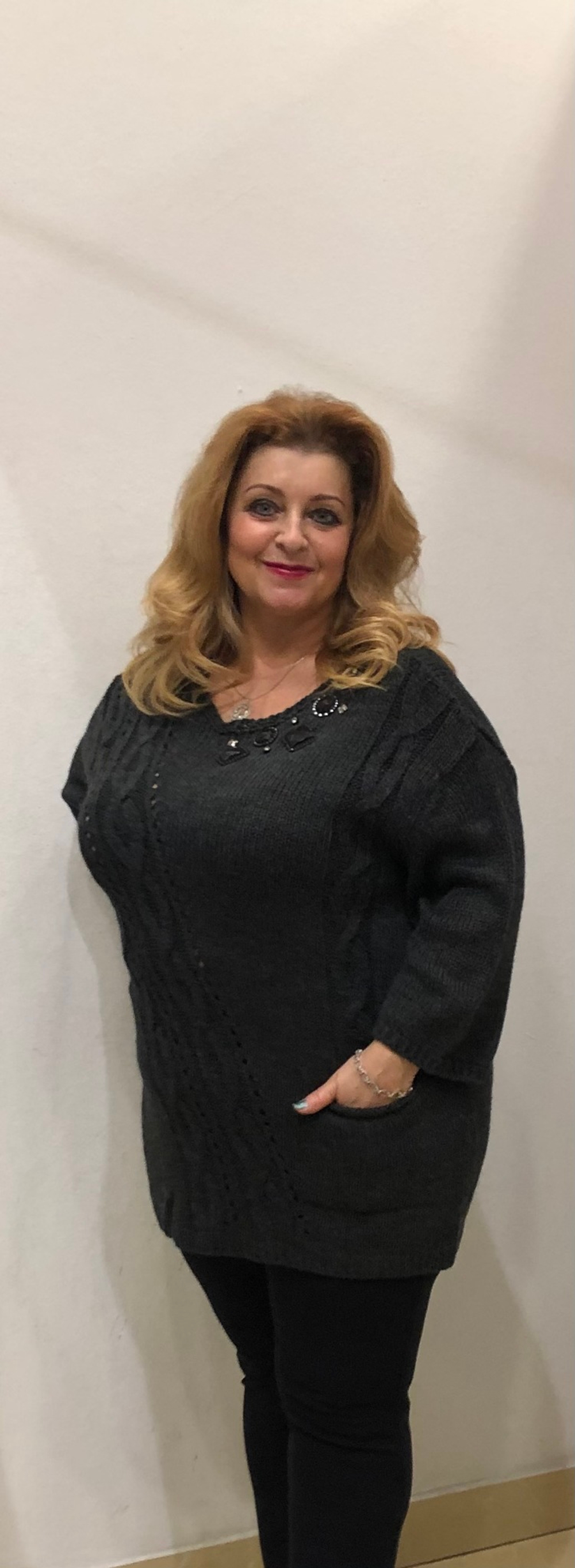 Серый теплый джемпер крупной вязки