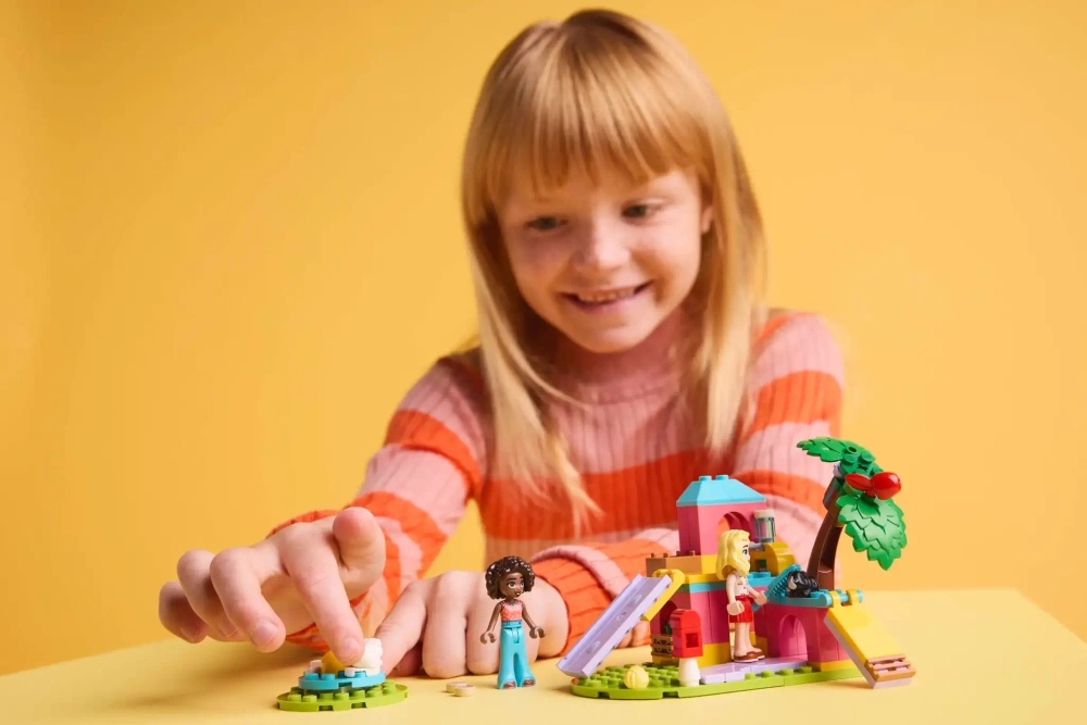 Конструктор LEGO Friends 42640 Игровая площадка для морских свинок