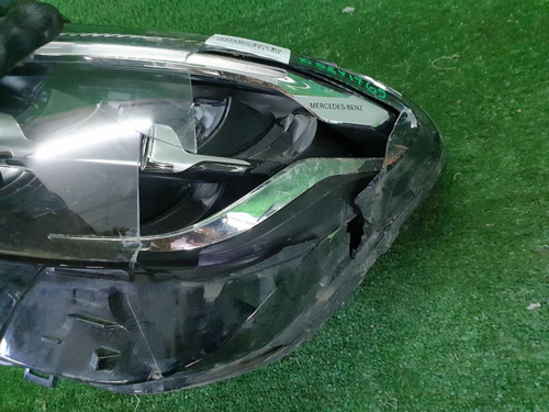 Битая Фара левая Mercedes E W213 (2020-2023) LED
