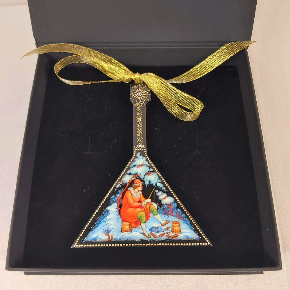 Сувенир "Балалайка" с росписью Палех в подарочной коробке