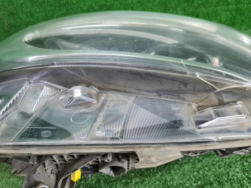 Битая Фара правая Mercedes V W447 (2014-н.в.) LED