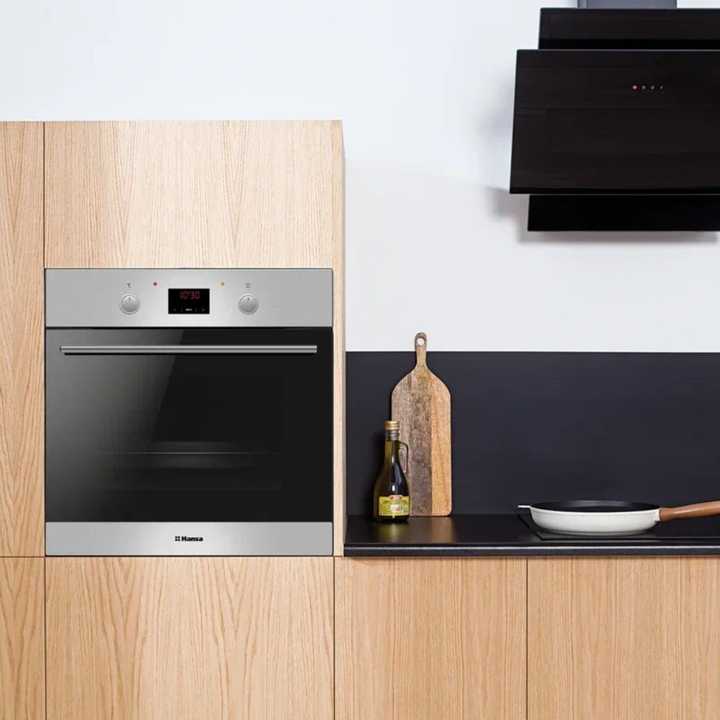 Духовой шкаф Hansa BOEI684121