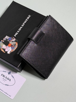 Кошелёк Prada
