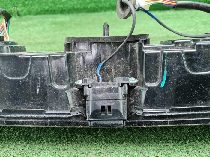 Фонарь крышки багажника Lixiang L7 (2023-н.в.)