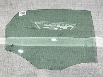 Стекло двери заднее правое VW Polo Sedan (2010-2020)